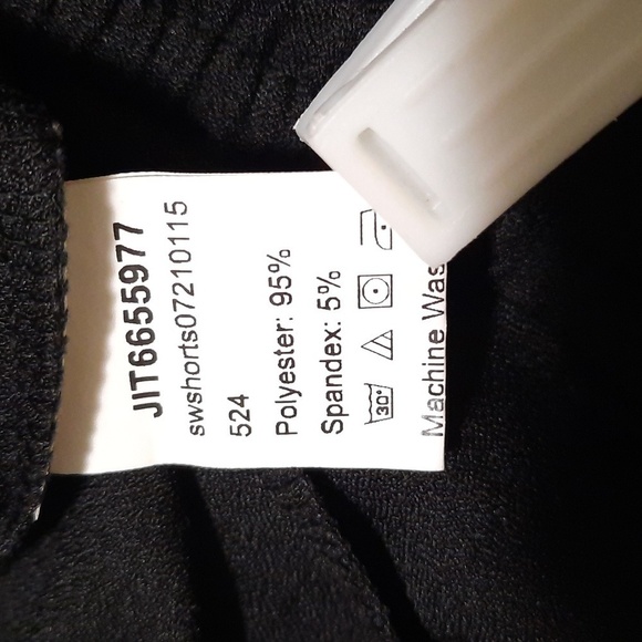 SHEIN Skort - Picture 8 of 8